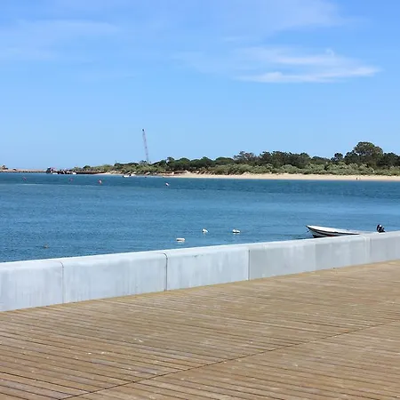 & Loft. Cabanas De Tavira