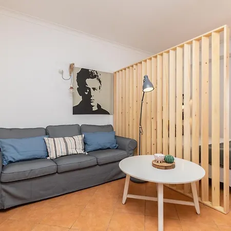 & Loft. Апартаменты