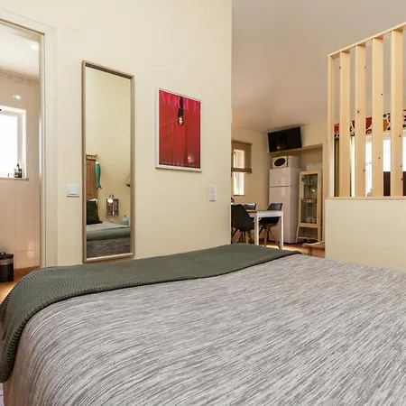 Apartment & Loft. *