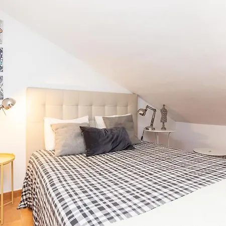 & Loft. Apartment *